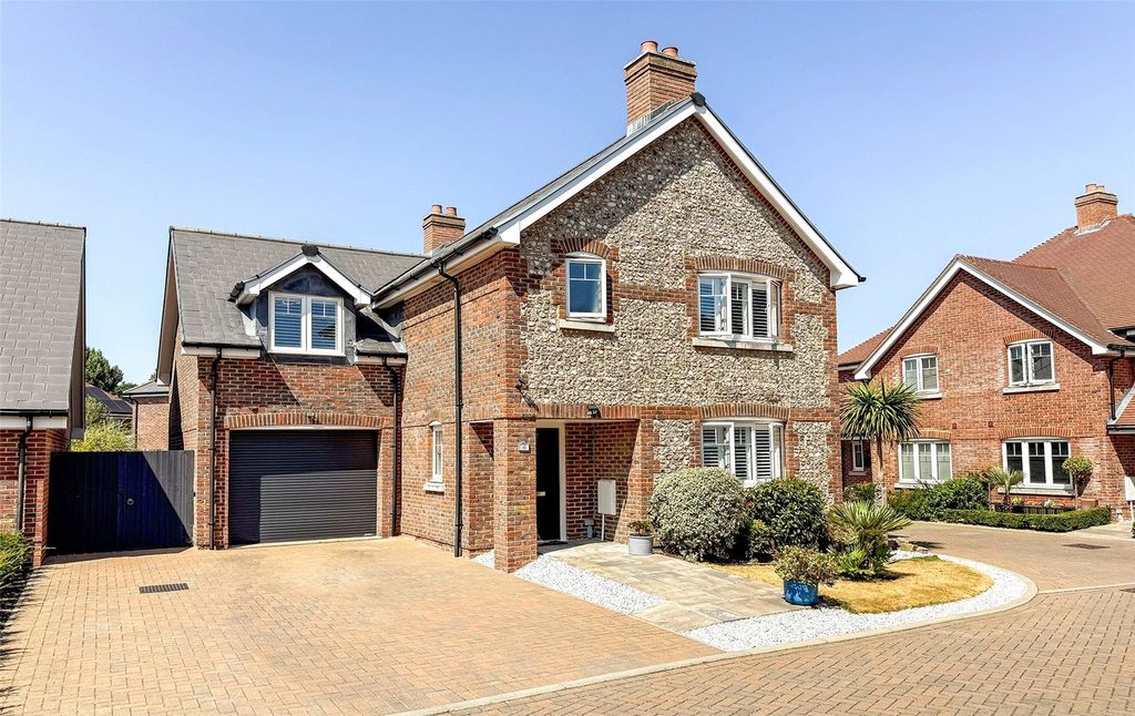 Property photo 1 of 24 Picture No. 29