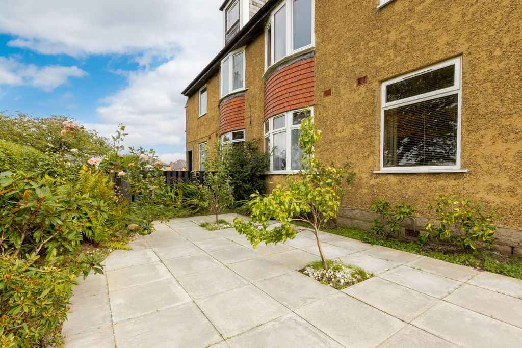 Property photo 1 of 33 Primary Property Image