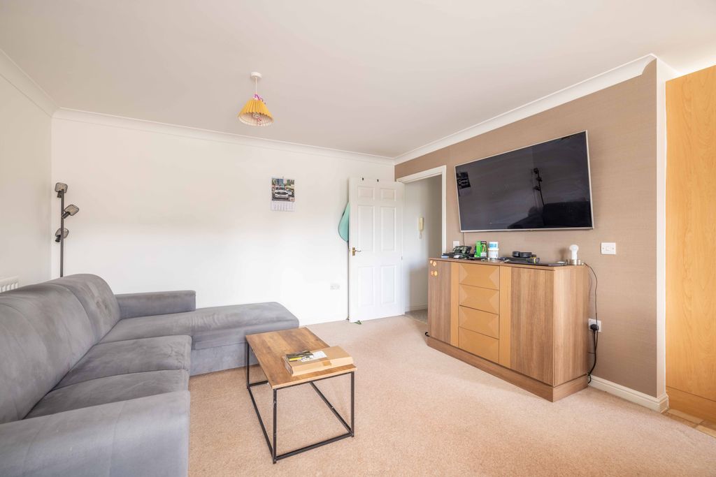 Property photo 1 of 10 CC3 New (5 Of 7)