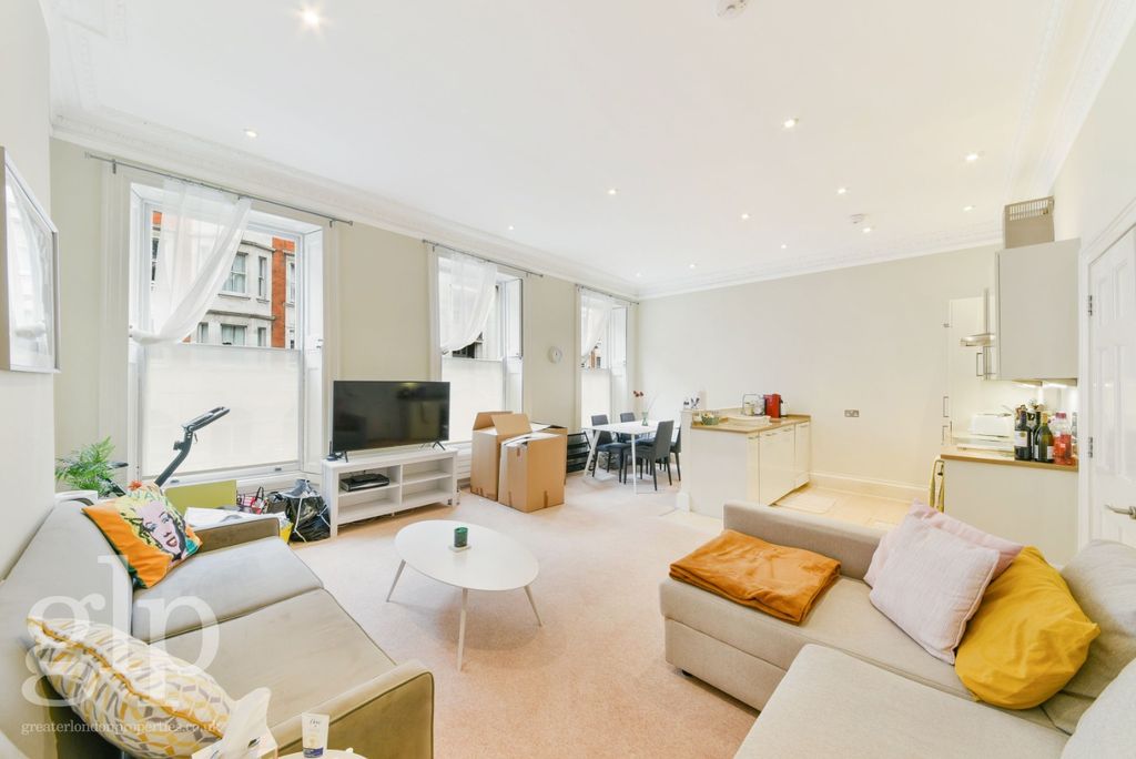 Property photo 1 of 10 993942