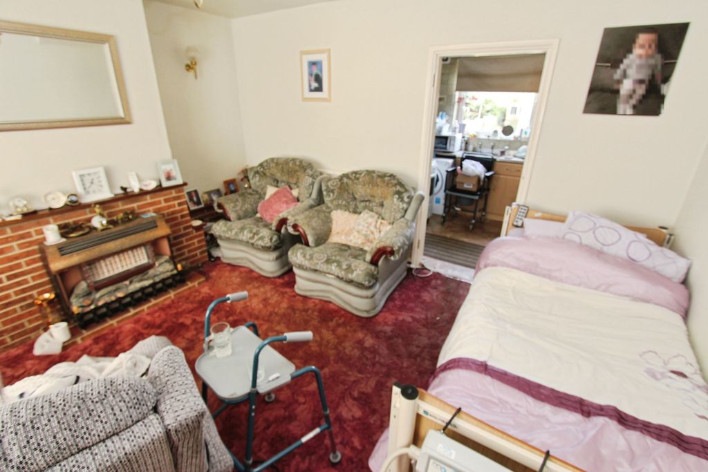 Property photo 3 of 15