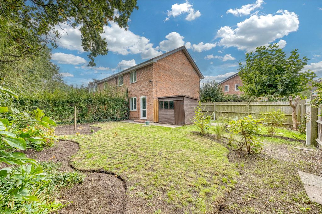 Property photo 2 of 16 Picture No. 14