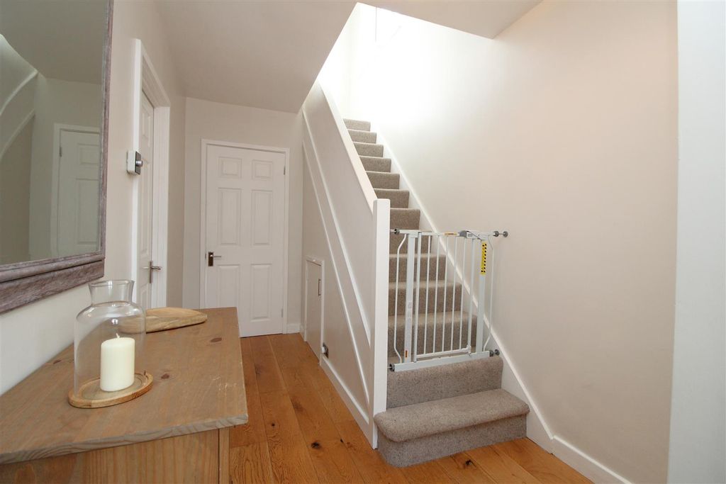 Property photo 2 of 19 Img_8878.Jpg