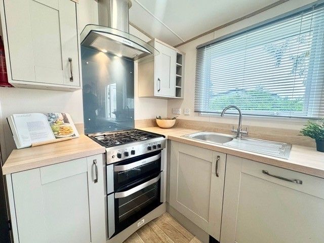 Property photo 3 of 18 Abi Windermere 2019 Car0059032 145982030.Jpeg