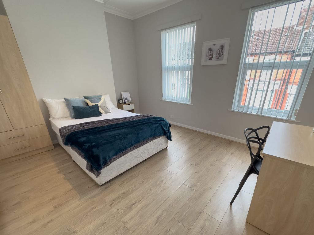 Property photo 1 of 9 1