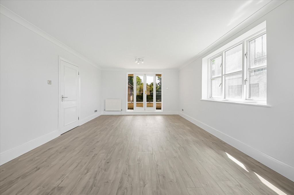 Property photo 1 of 17 Image