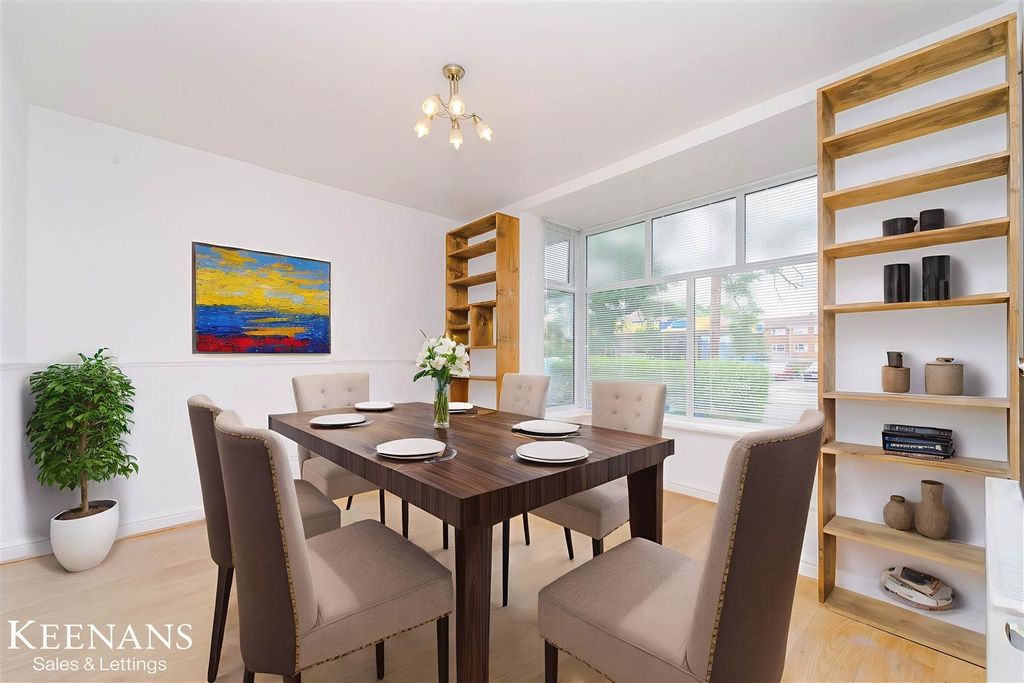 Property photo 2 of 31 17Nesap6m0W-3Gk5iX2Pqw - Dining Room - Standard -