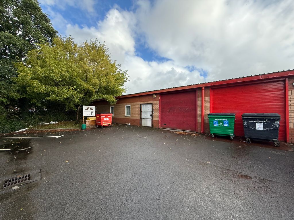 Property photo 1 of 9