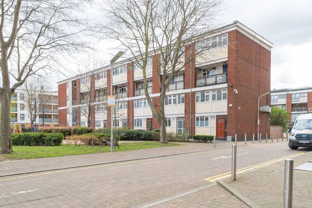 Property photo 1 of 10