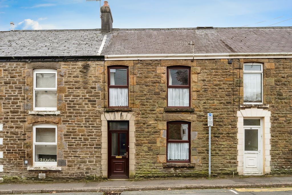 Property photo 1 of 17 Photography