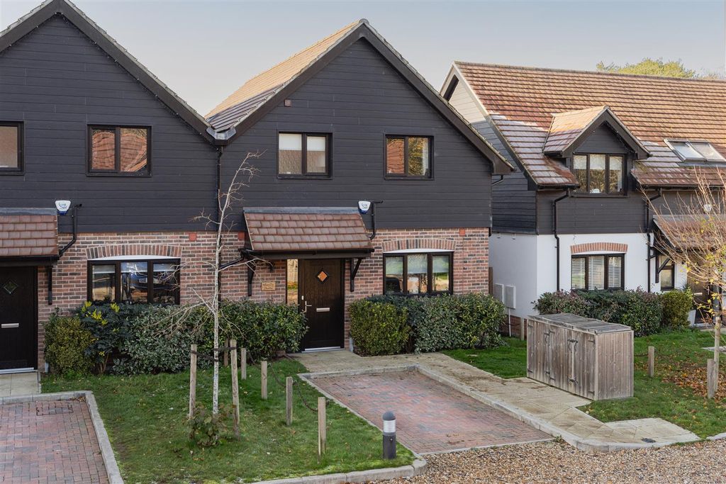 Property photo 3 of 18 20.Jpg