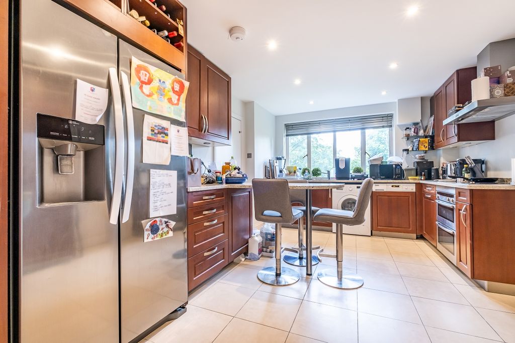Property photo 2 of 15 Kitchen