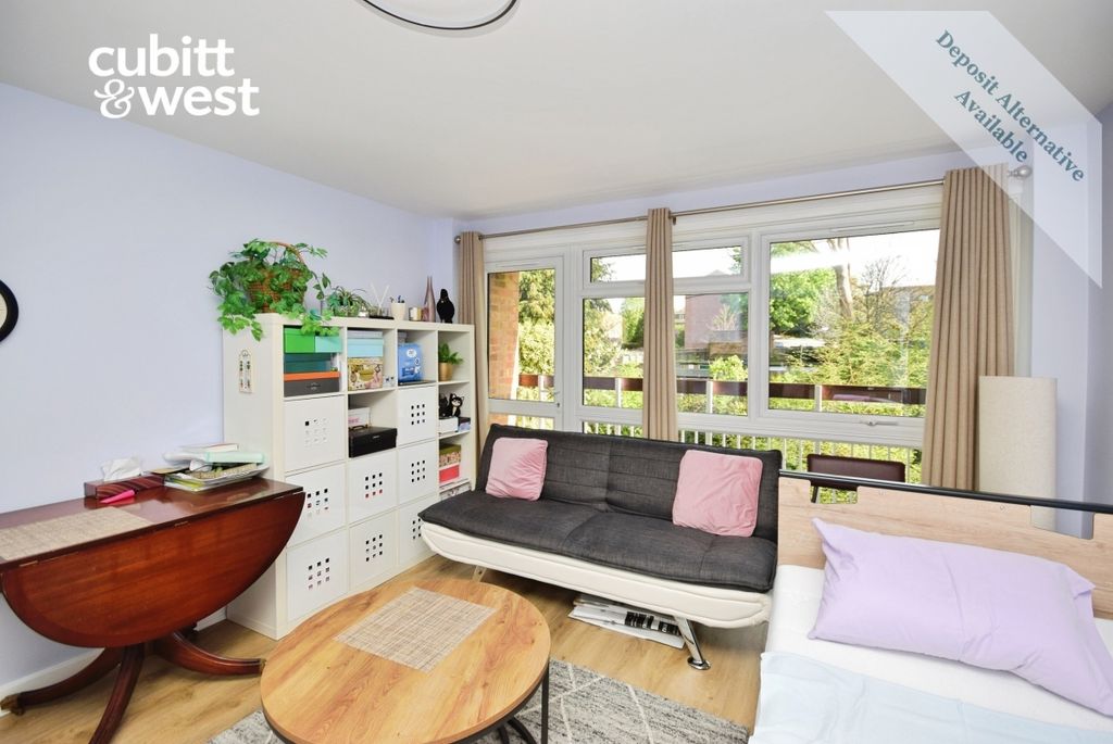 Property photo 3 of 10 4Db57A22-Dsc_5798