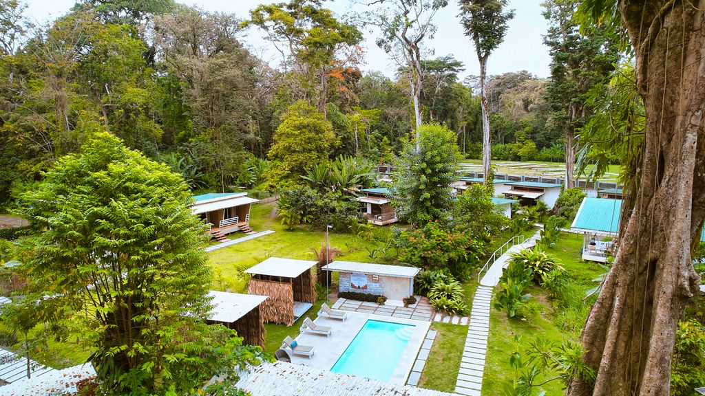 Property photo 1 of 33