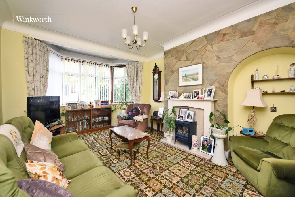 Property photo 3 of 20 Picture No. 07