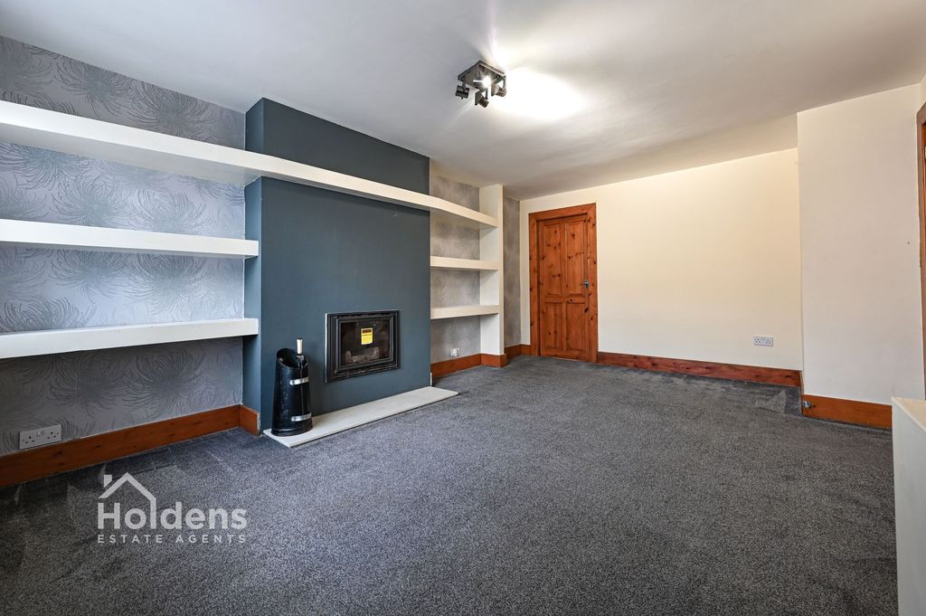 Property photo 2 of 19 Living Room