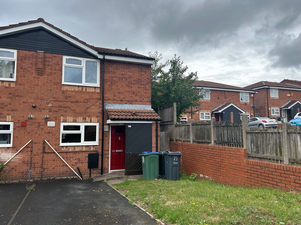 Property photo 1 of 17