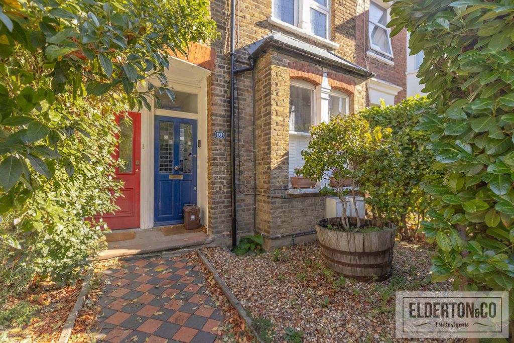 Property photo 1 of 14