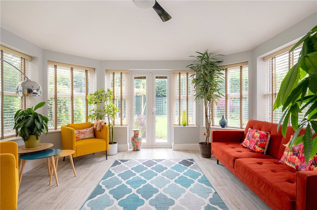 Property photo 3 of 29 Picture No. 14