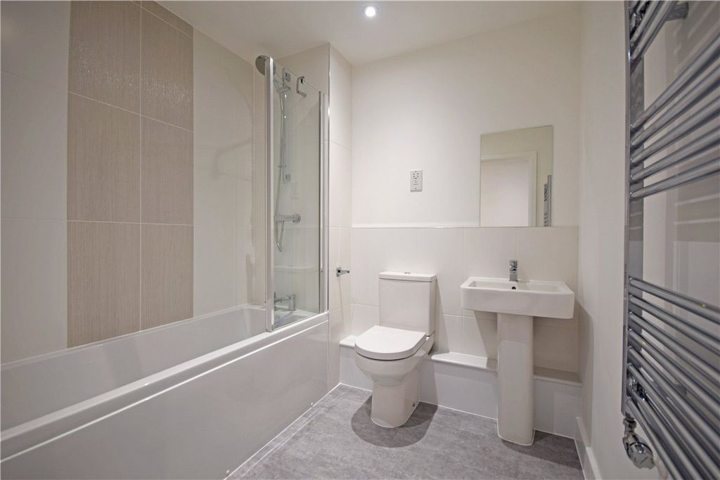 Property photo 3 of 8 Picture No. 01