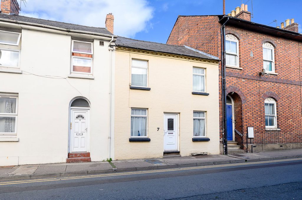Property photo 1 of 10