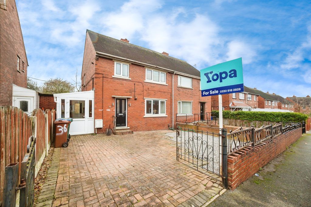 Property photo 1 of 26 7B1A3750