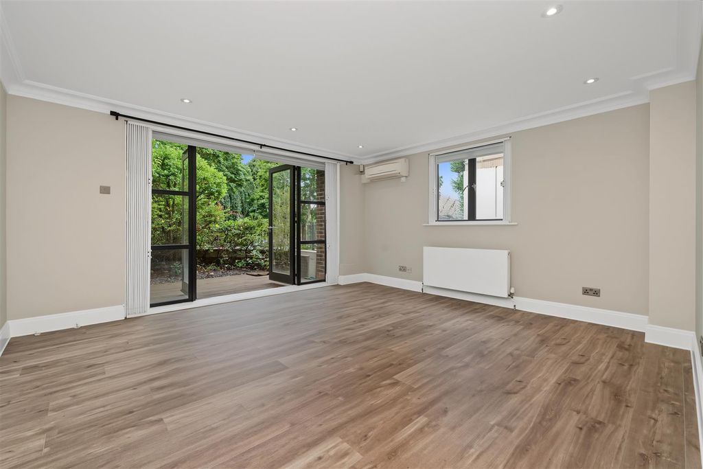 Property photo 1 of 12 1.Jpg
