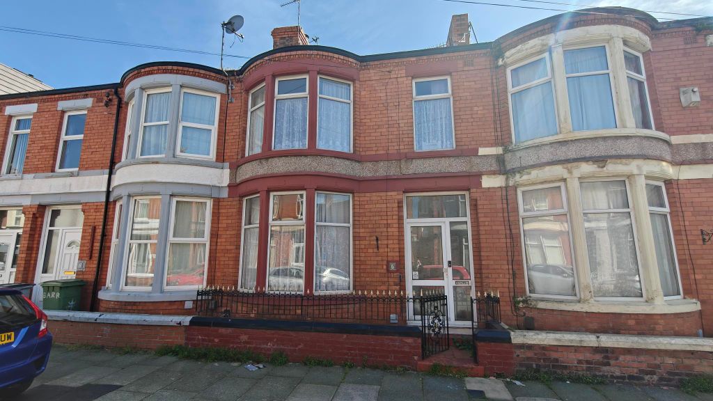 Property photo 1 of 17