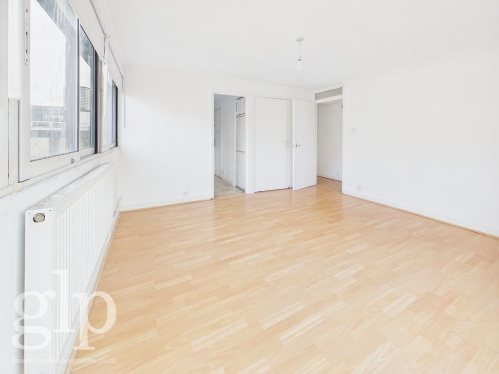 Property photo 3 of 15 649573