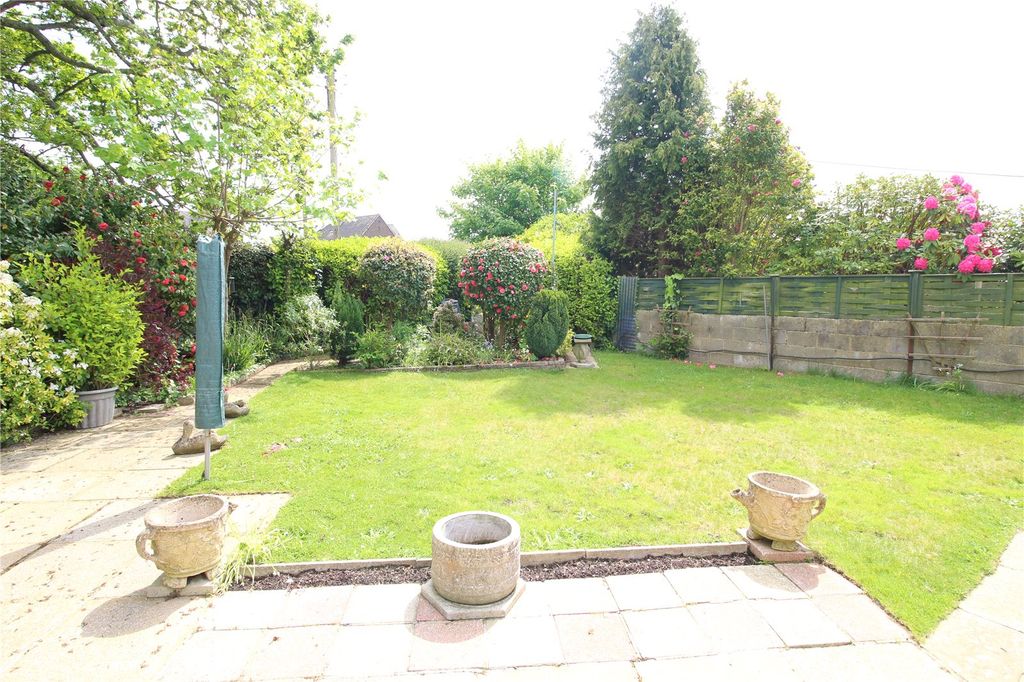 Property photo 3 of 16 Picture No. 05