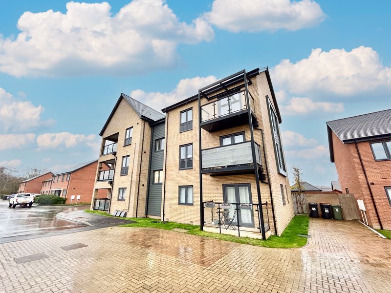 Property photo 1 of 8 Front