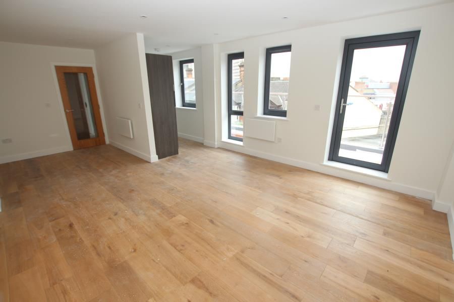 Property photo 1 of 4