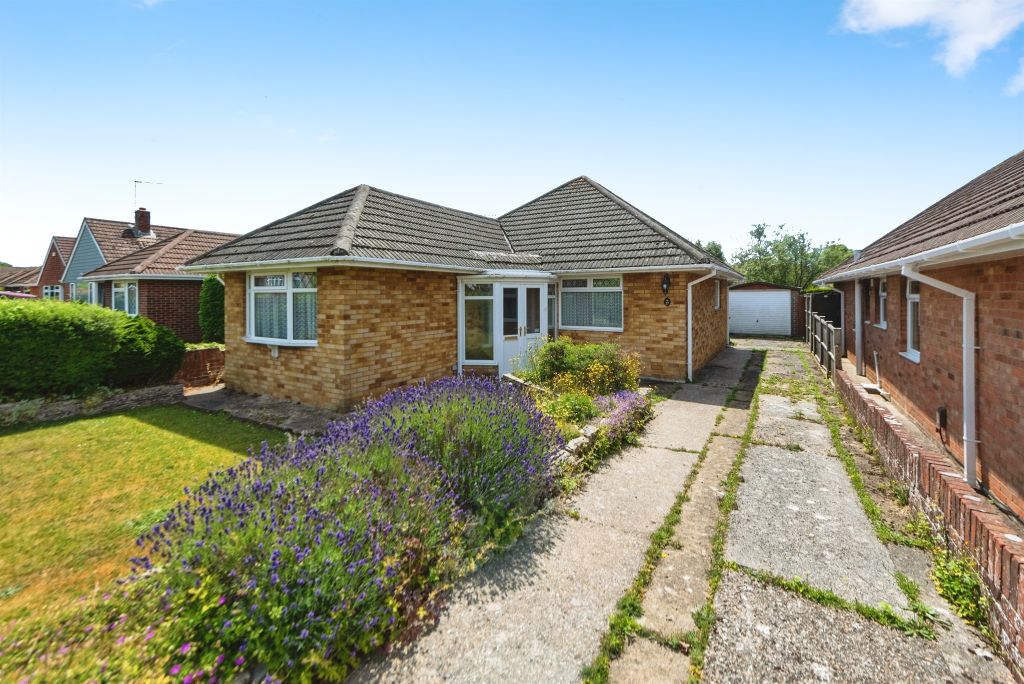 Property photo 1 of 17