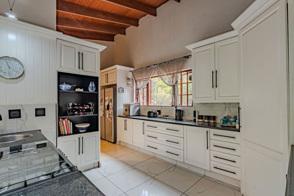 Property photo 3 of 30 Pt1713438