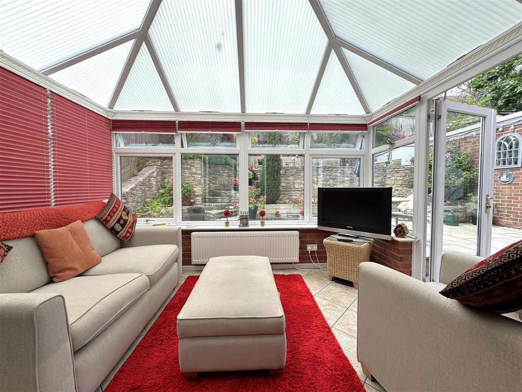 Property photo 2 of 19 9.Jpeg