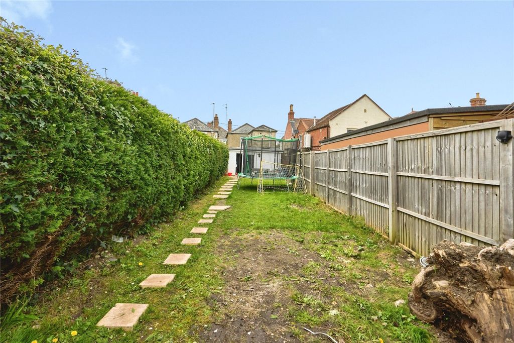 Property photo 2 of 21 Picture No. 34