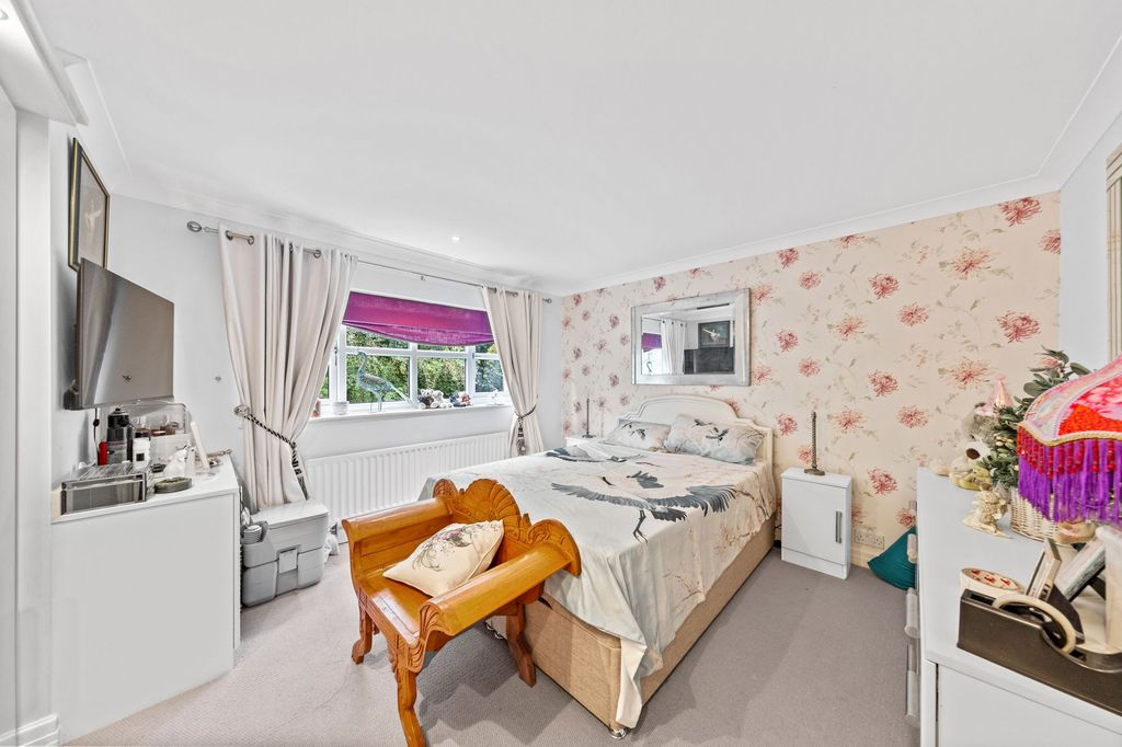Additional image 6 of 2 bed flat for saleCliff Lane, Grappenhall WA4