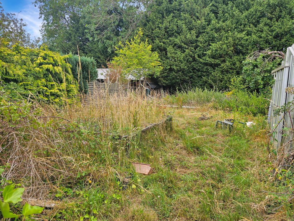 Property photo 3 of 3 Garden