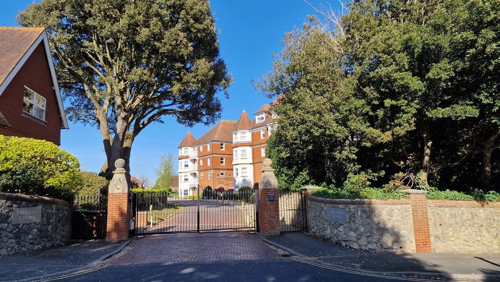 Property photo 1 of 12 St Annes Road.Jpg