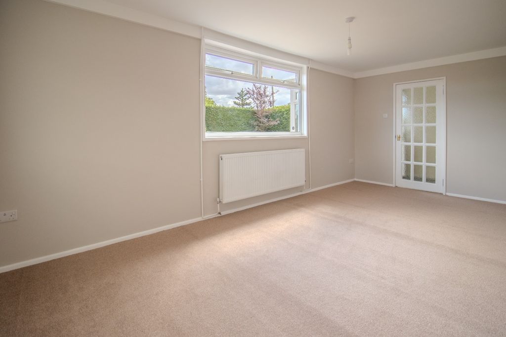 Property photo 3 of 24 5253393