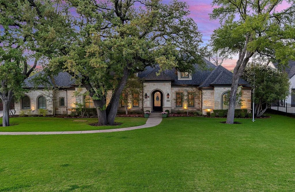 Property photo 1 of 31