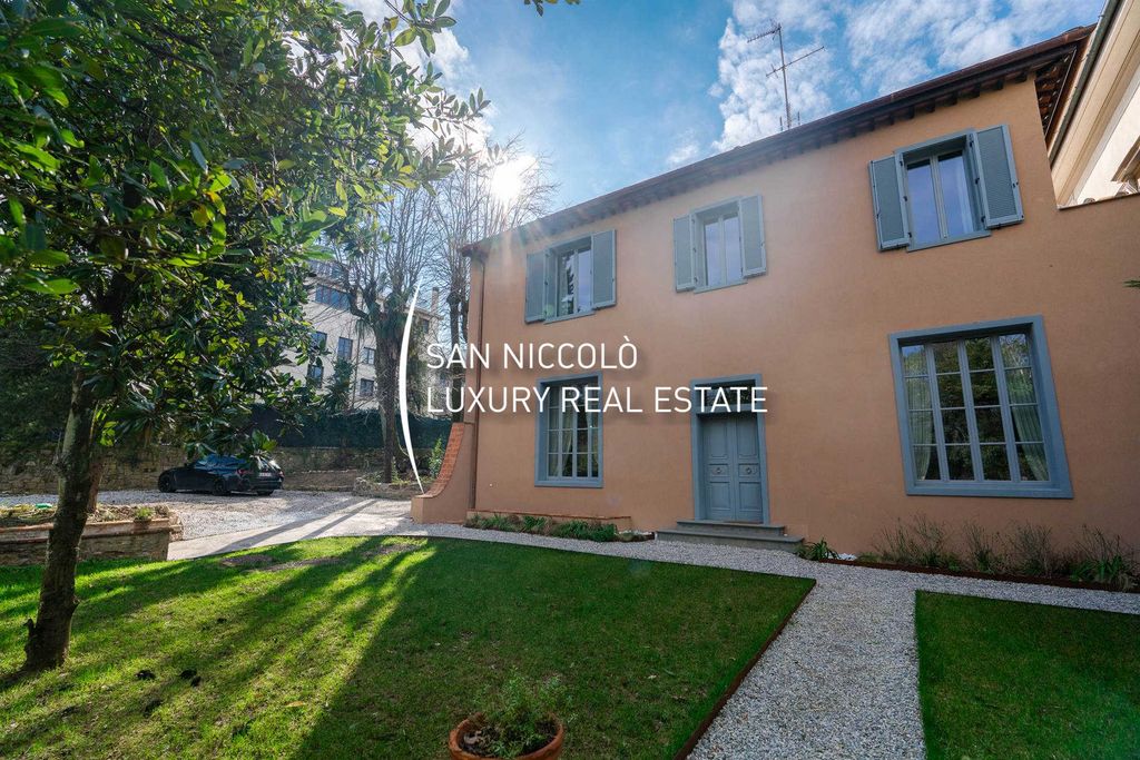 Property photo 1 of 37