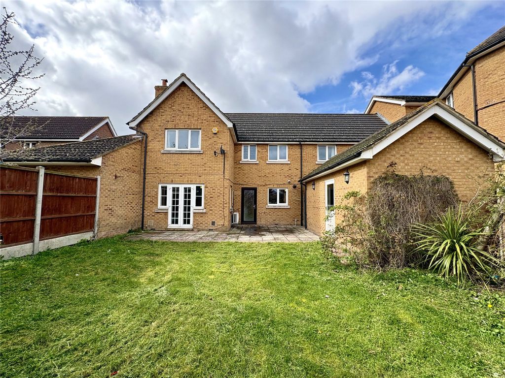 Property photo 2 of 19 Picture No. 05