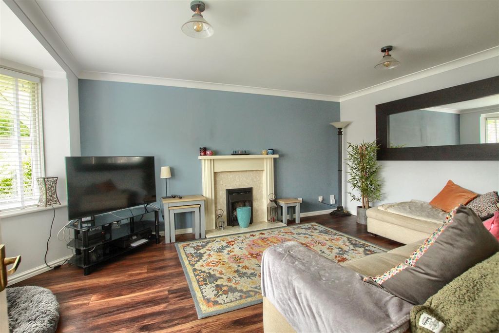 Property photo 2 of 13 cx2.Jpg