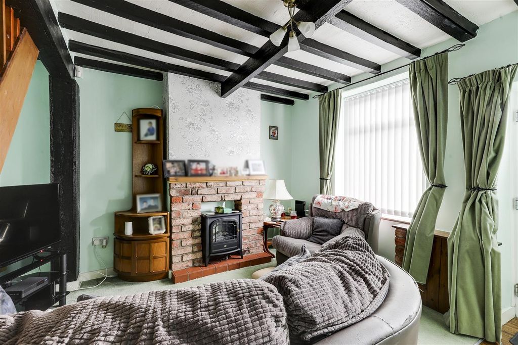 Property photo 3 of 11 Img_5873-Img_5877.Jpg