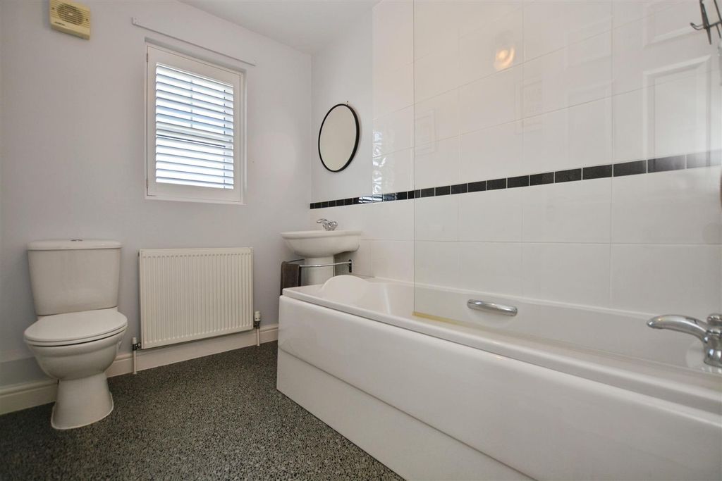 Additional image 17 of 3 bed detached house for saleGlebe Road, Brigg DN20