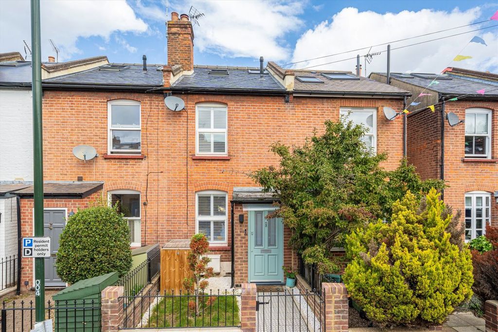 Property photo 1 of 9