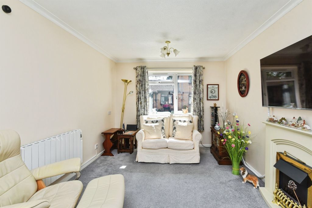 Property photo 3 of 13