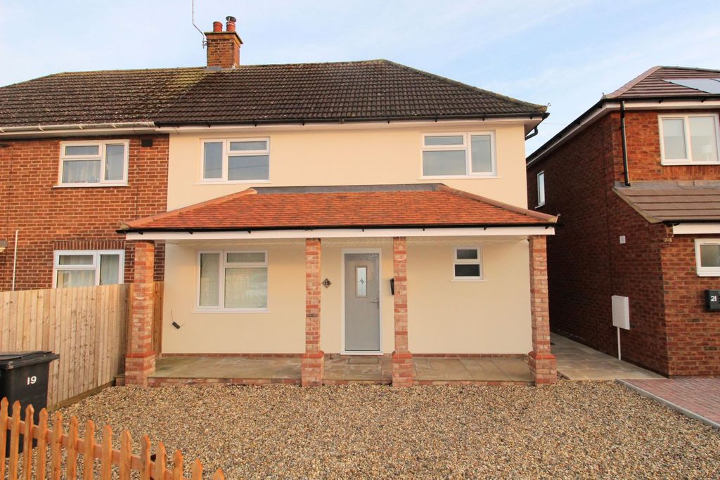 Property photo 1 of 9 Img_2693