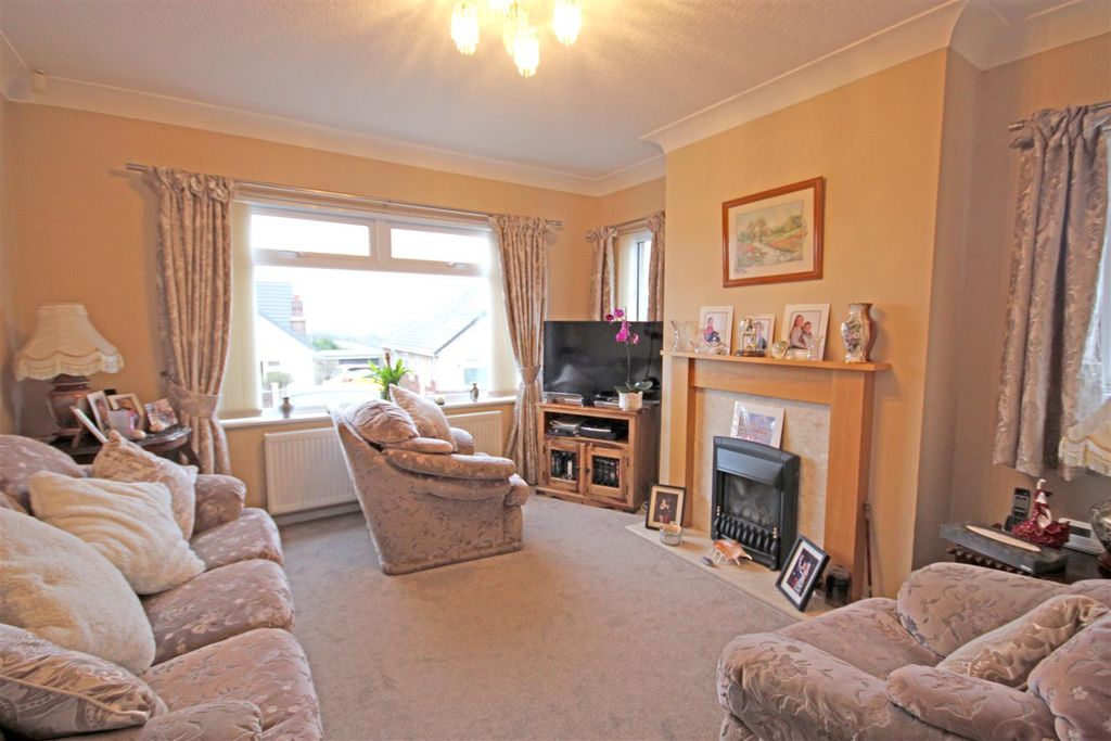 Property photo 2 of 17 Img_1628.Jpg